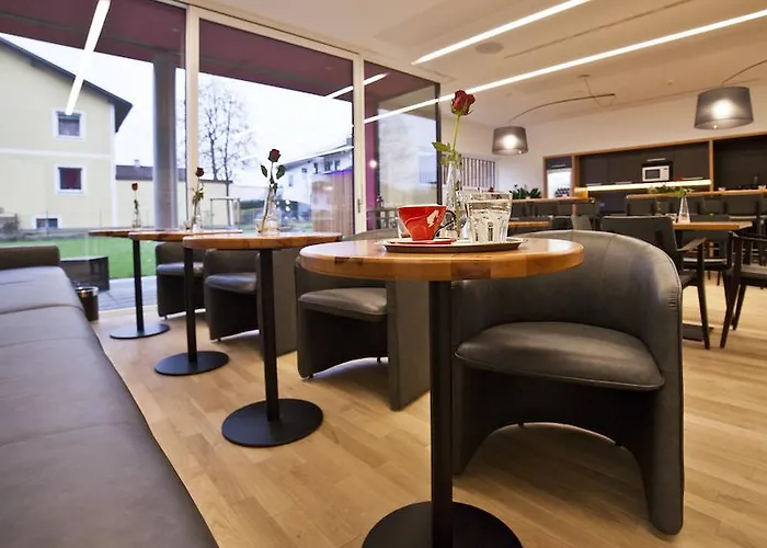 Ξενοδοχείο Wallern Garni 3*